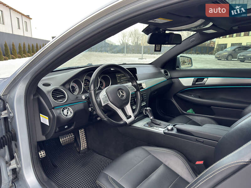 Купе Mercedes-Benz C-Class 2012 в Вінниці