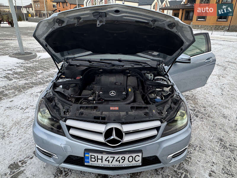 Купе Mercedes-Benz C-Class 2012 в Вінниці