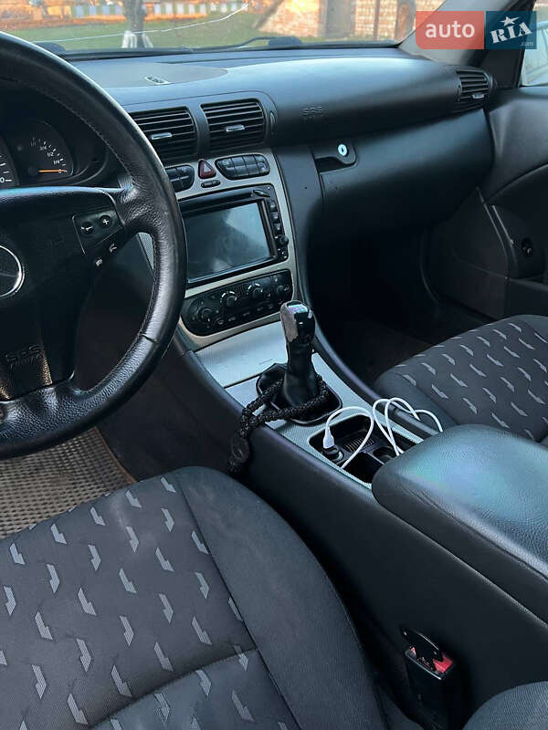 Купе Mercedes-Benz C-Class 2003 в Кривому Розі