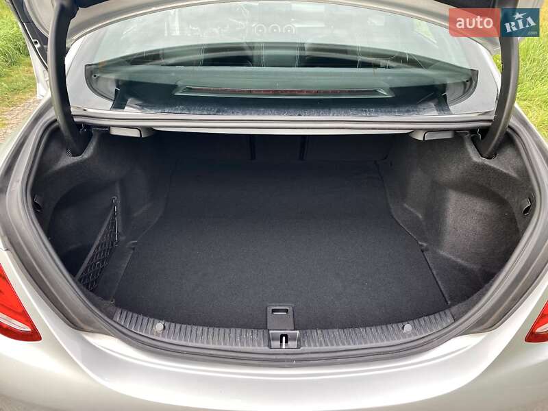 Седан Mercedes-Benz C-Class 2017 в Одессе