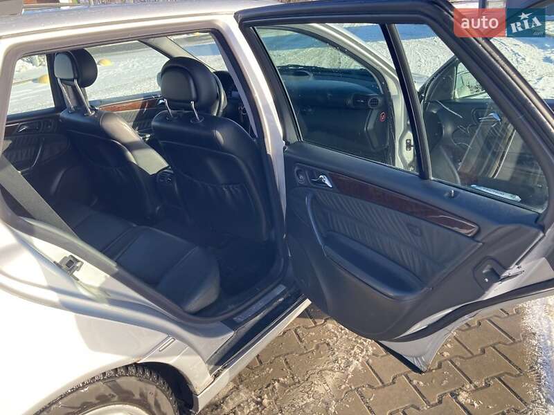 Универсал Mercedes-Benz C-Class 2002 в Луцке