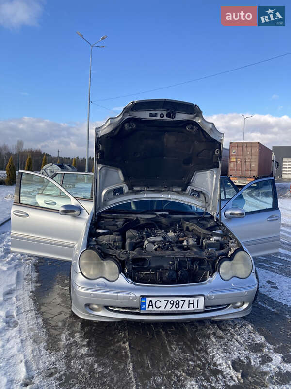 Универсал Mercedes-Benz C-Class 2002 в Луцке