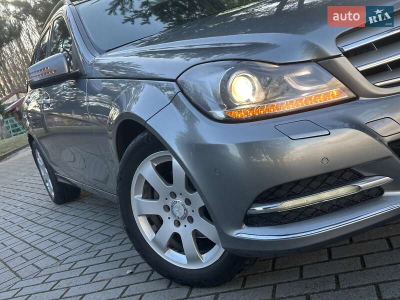 Универсал Mercedes-Benz C-Class 2013 в Дрогобыче