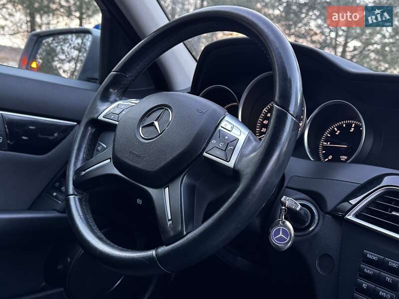 Универсал Mercedes-Benz C-Class 2013 в Дрогобыче