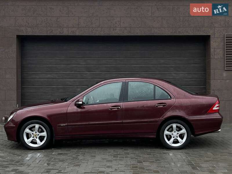 Седан Mercedes-Benz C-Class 2006 в Миколаєві фото 2 Седан Mercedes-Benz C-Class 2006 в Миколаєві