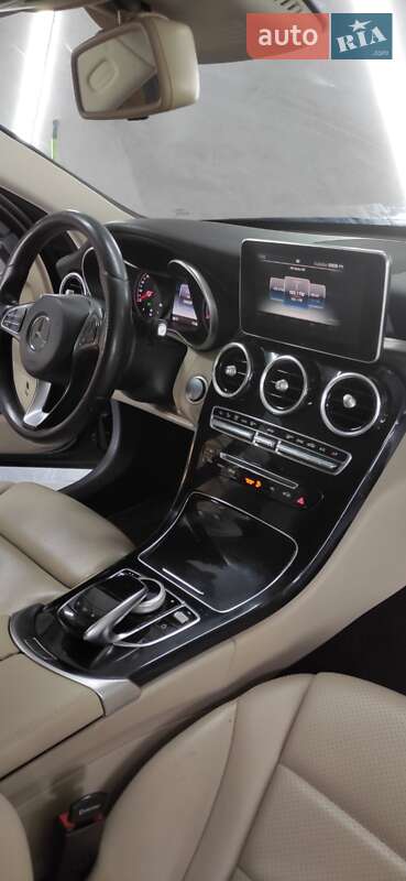 Седан Mercedes-Benz C-Class 2016 в Києві фото 45 Седан Mercedes-Benz C-Class 2016 в Києві
