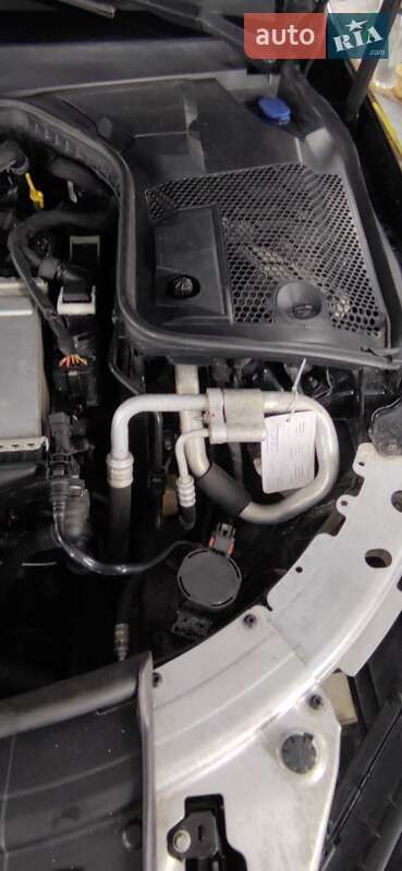 Седан Mercedes-Benz C-Class 2016 в Києві фото 60 Седан Mercedes-Benz C-Class 2016 в Києві