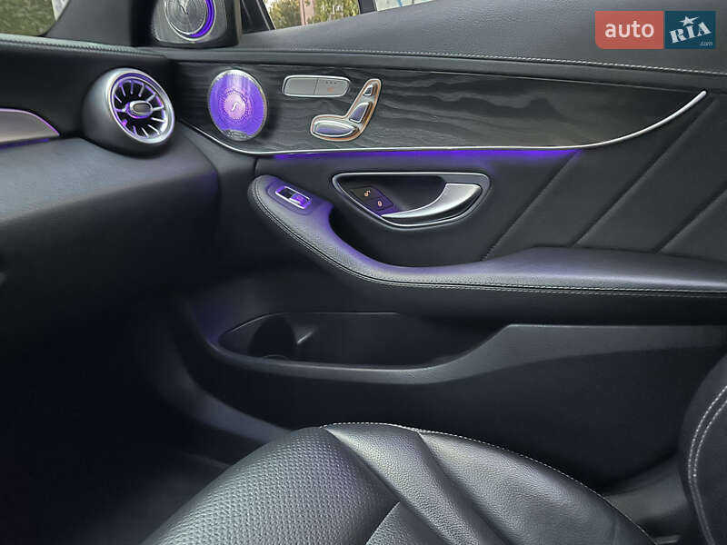 Седан Mercedes-Benz C-Class 2015 в Запорожье