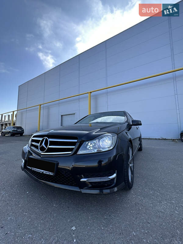 Mercedes-Benz C-Class 2014