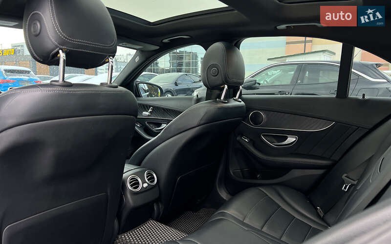 Седан Mercedes-Benz C-Class 2016 в Львове