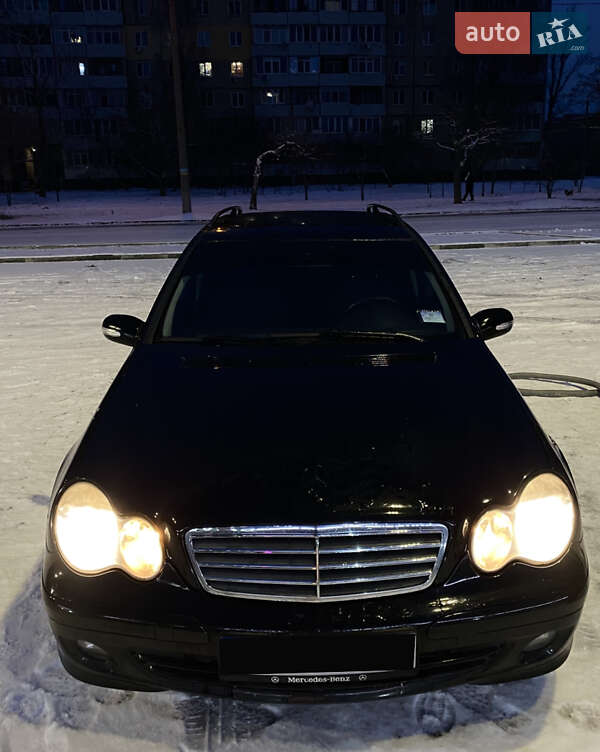 Mercedes-Benz C-Class 2006