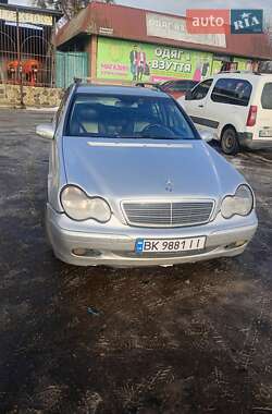 Універсал Mercedes-Benz C-Class 2002 в Рівному