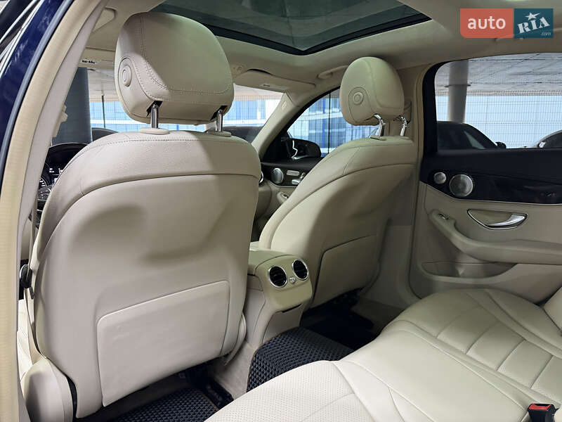 Седан Mercedes-Benz C-Class 2015 в Одессе фото 22 Седан Mercedes-Benz C-Class 2015 в Одессе