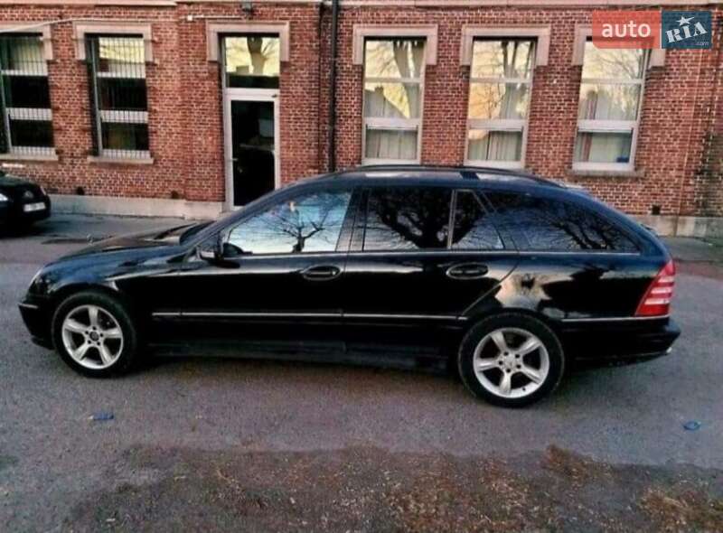 Mercedes-Benz C-Class 2006