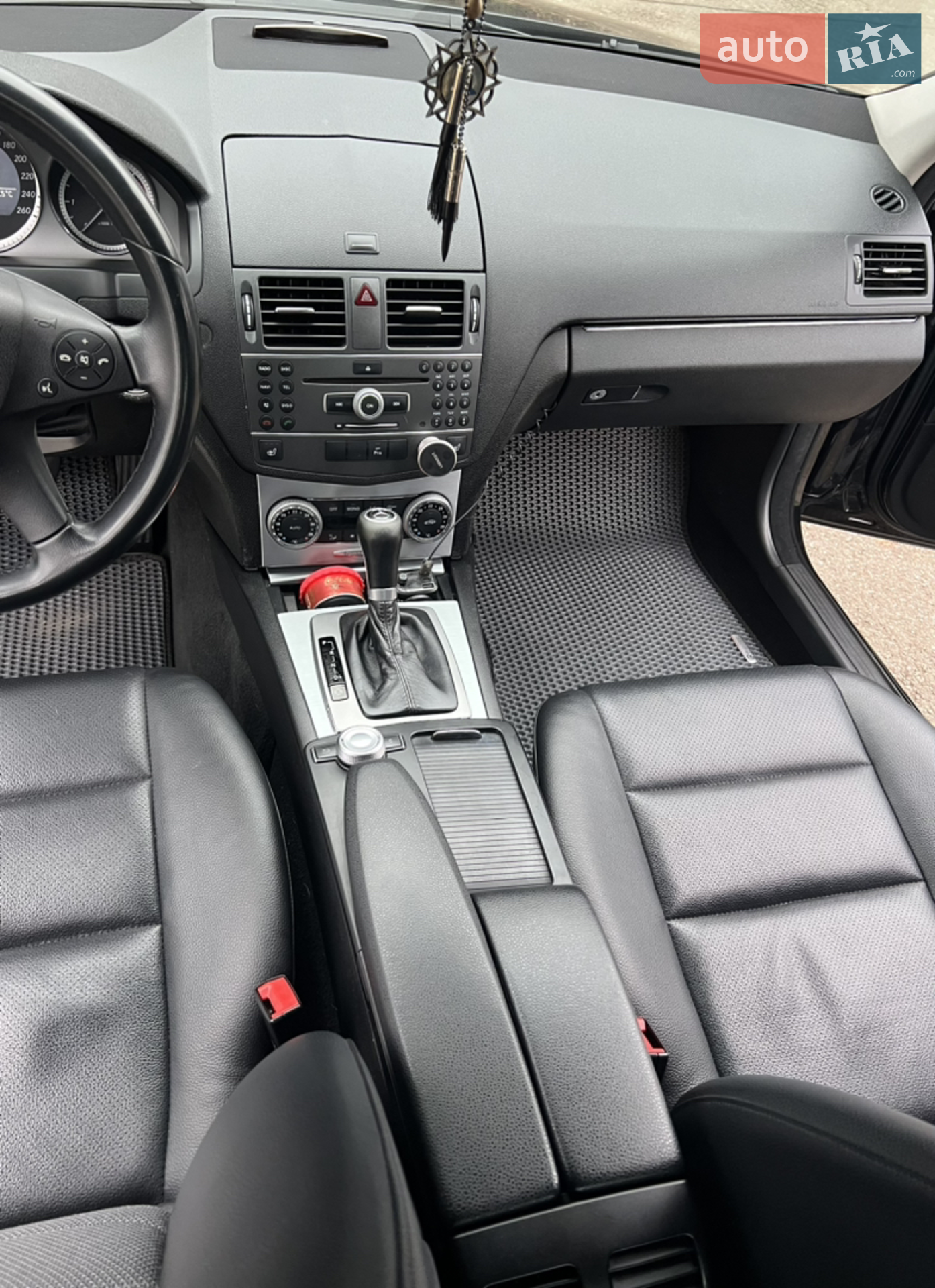 2010 Mercedes-Benz C-klasse - мініатюра 15