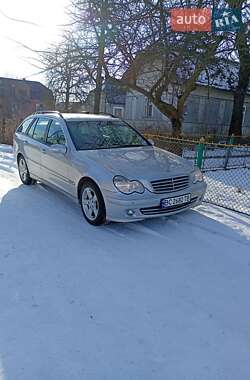 Универсал Mercedes-Benz C-Class 2004 в Львове