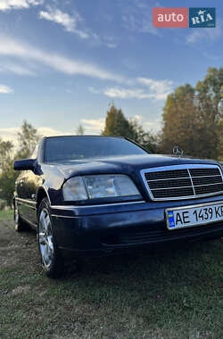 Седан Mercedes-Benz C-Class 1995 в Магдалиновке