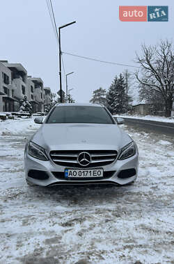 Універсал Mercedes-Benz C-Class 2016 в Ужгороді