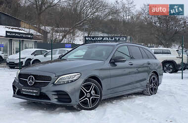 Універсал Mercedes-Benz C-Class 2018 в Києві