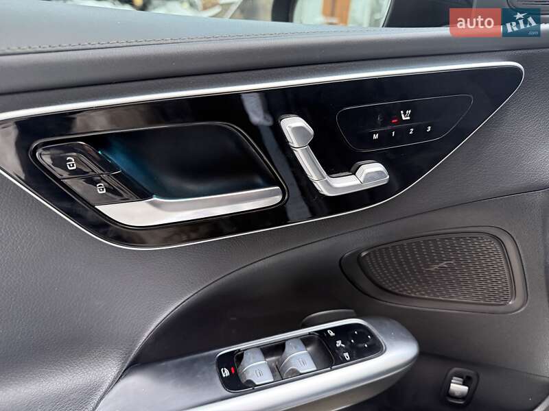 Седан Mercedes-Benz C-Class 2023 в Києві