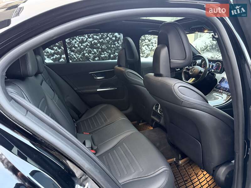Седан Mercedes-Benz C-Class 2023 в Києві