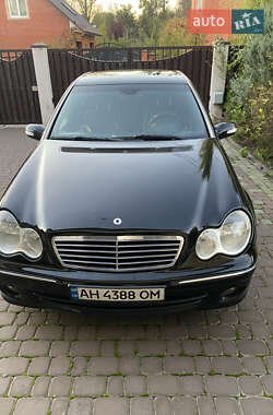 Седан Mercedes-Benz C-Class 2006 в Хмельницькому