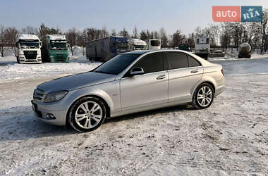 Седан Mercedes-Benz C-Class 2008 в Харькове