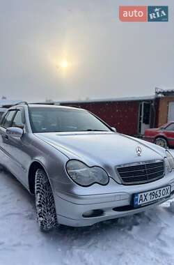 Универсал Mercedes-Benz C-Class 2002 в Харькове