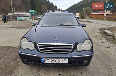 Универсал Mercedes-Benz C-Class 2002 в Верховине