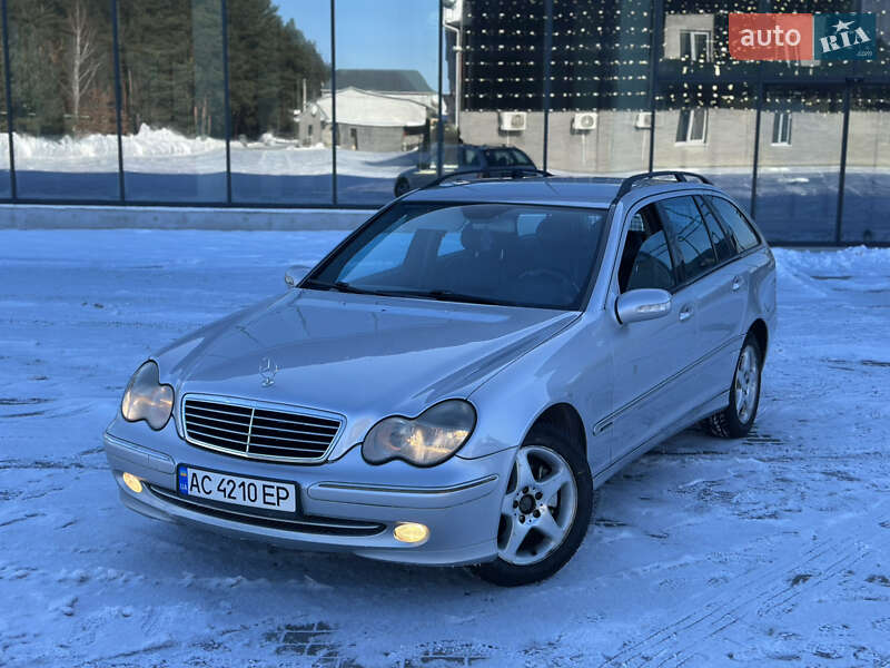 Mercedes-Benz C-Class 2002 Mercedes-Benz C-Class 2002