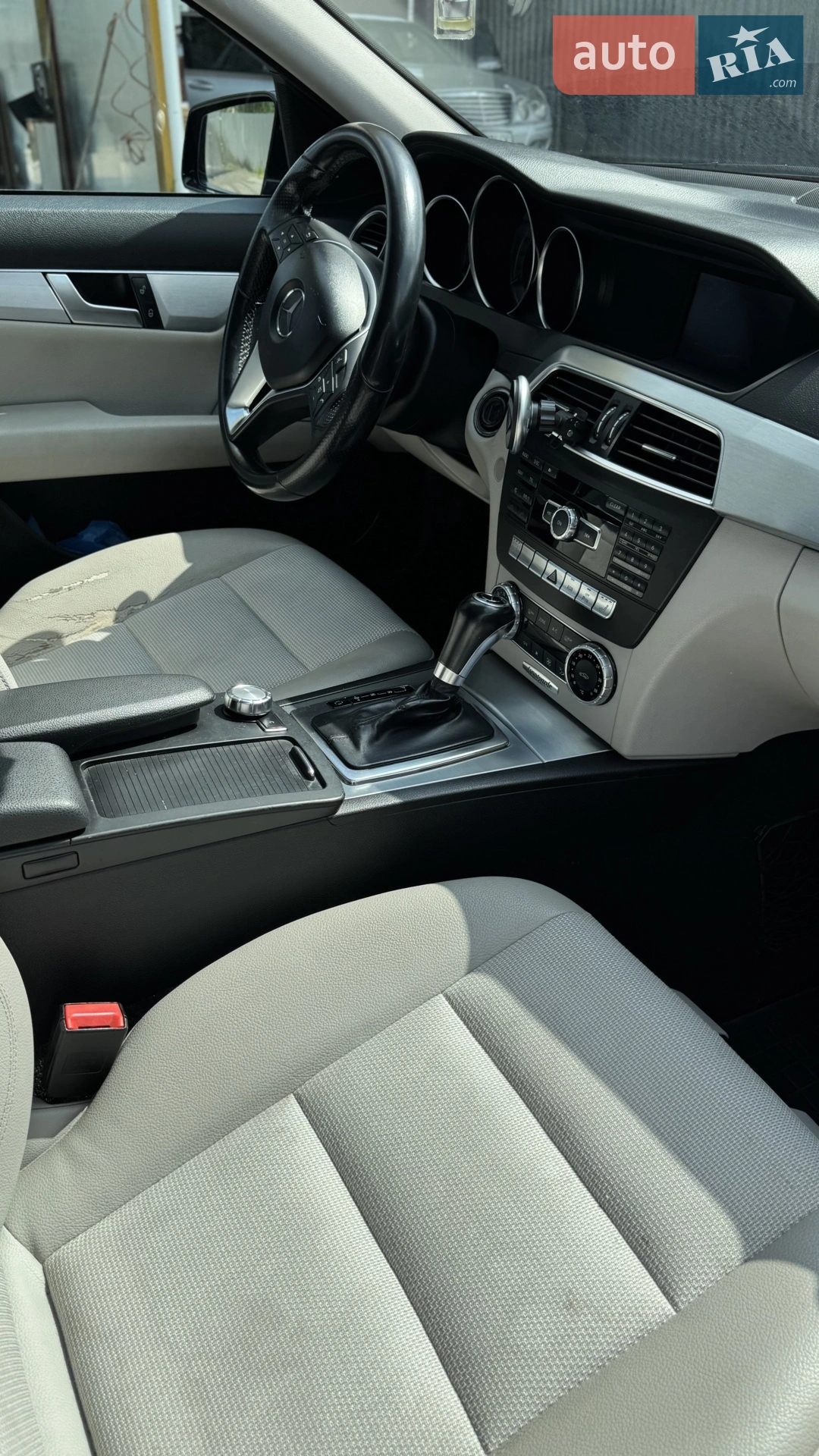 2011 Mercedes-Benz C-klasse - мініатюра 19