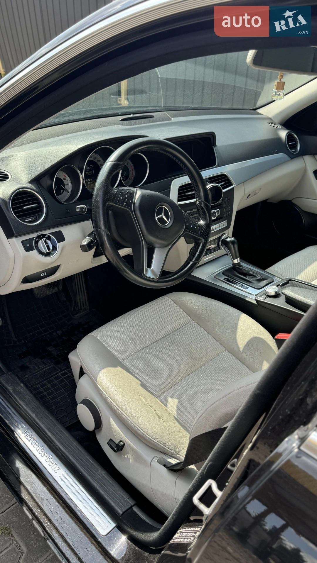 2011 Mercedes-Benz C-klasse - мініатюра 25