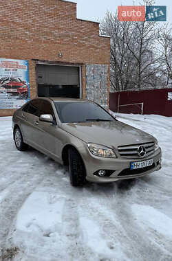 Седан Mercedes-Benz C-Class 2007 в Жмеринке