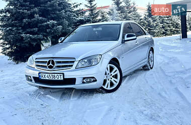 Седан Mercedes-Benz C-Class 2008 в Харкові