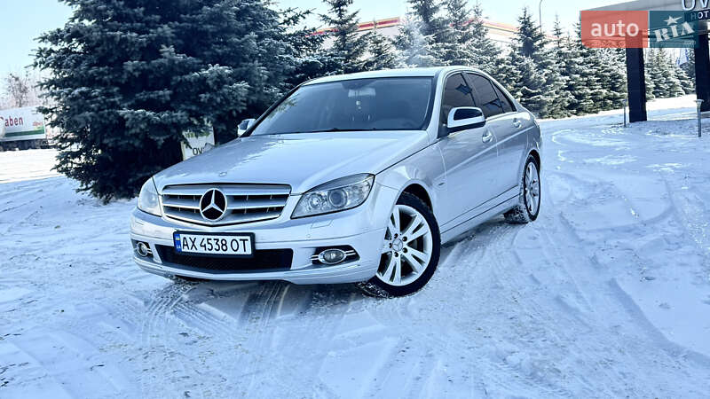 Mercedes-Benz C-Class 2008