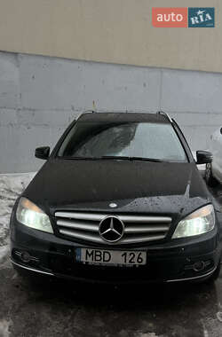 Универсал Mercedes-Benz C-Class 2008 в Вышгороде