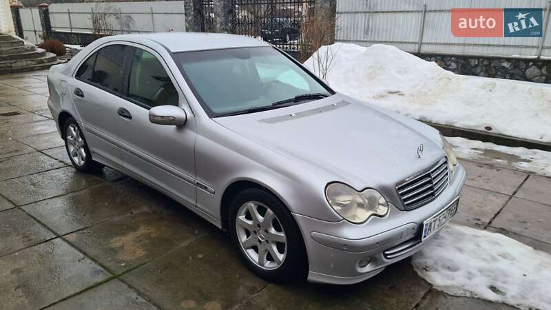Седан Mercedes-Benz C-Class 2004 в Хмельницком