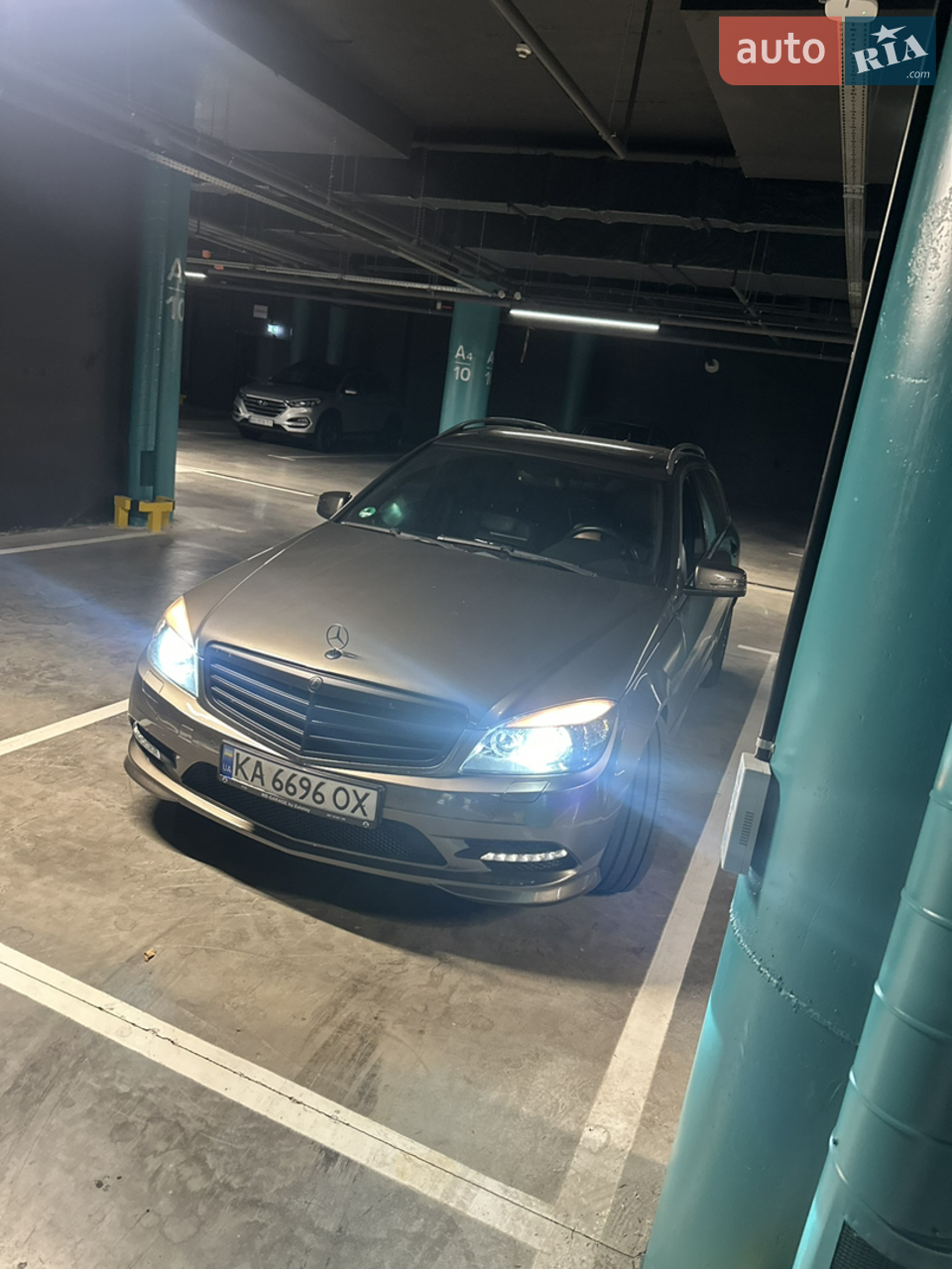 2010 Mercedes-Benz C-klasse - мініатюра 12