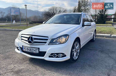 Универсал Mercedes-Benz C-Class 2012 в Тячеве