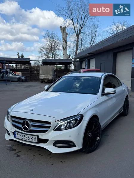 Mercedes-Benz C-Class