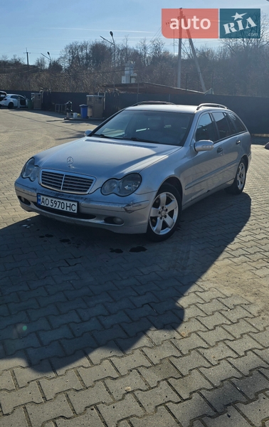 Mercedes-Benz C-Class 2003