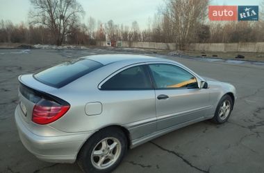 Купе Mercedes-Benz C-Class 2002 в Киеве