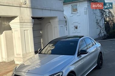 Седан Mercedes-Benz C-Class 2016 в Киеве
