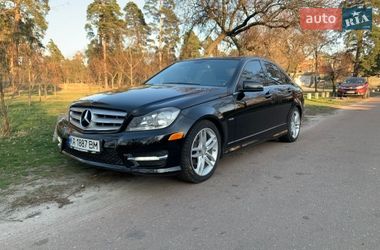 Седан Mercedes-Benz C-Class 2012 в Киеве