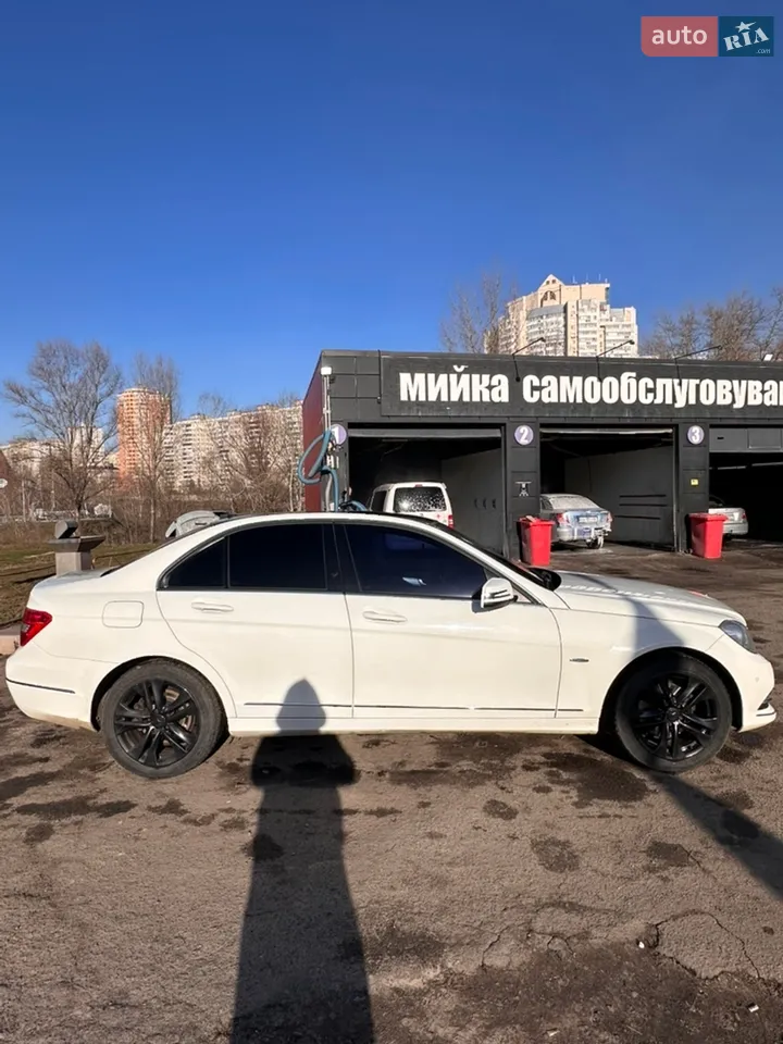 2011 Mercedes-Benz C-klasse - мініатюра 17