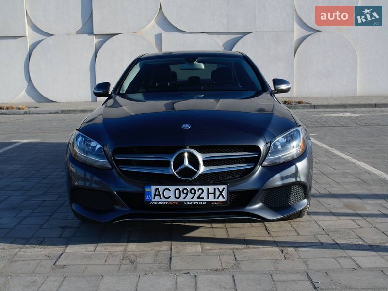 Седан Mercedes-Benz C-Class 2015 в Луцке