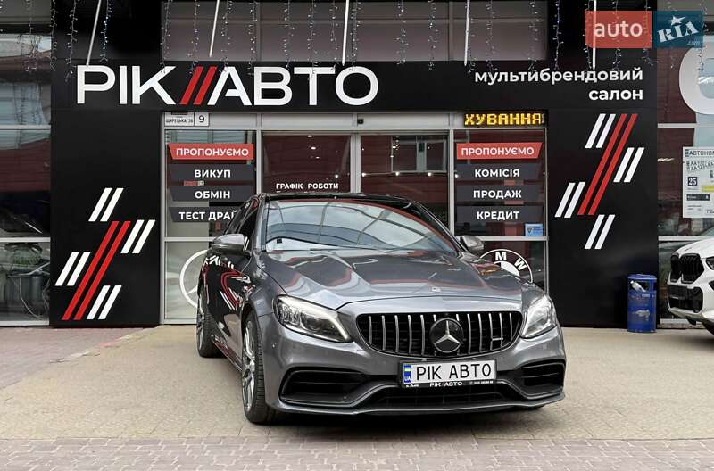 Mercedes-Benz C-Class 2019