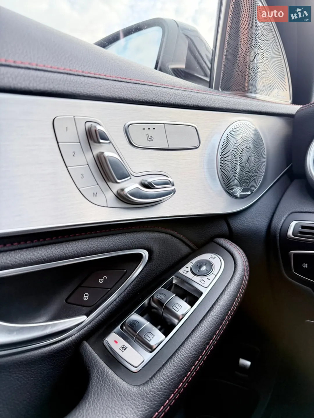 2017 Mercedes-Benz C-klasse - мініатюра 23