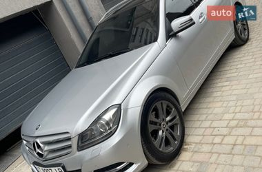 Універсал Mercedes-Benz C-Class 2013 в Івано-Франківську