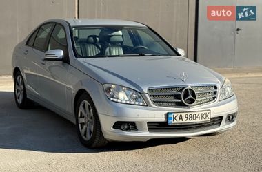 Седан Mercedes-Benz C-Class 2010 в Києві